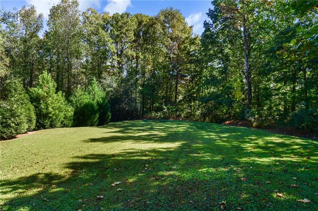 5765 De Claire Court, Sandy Springs, Georgia 30328, 4 Bedrooms Bedrooms, ,4 BathroomsBathrooms,Residential,Sold,5765 De Claire Court,6962942