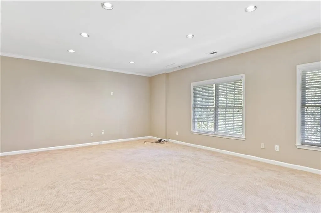 5765 De Claire Court, Sandy Springs, Georgia 30328, 4 Bedrooms Bedrooms, ,4 BathroomsBathrooms,Residential,Sold,5765 De Claire Court,6962942