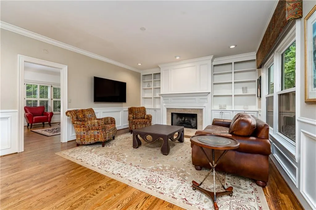 115 Laurian Way, Atlanta, Georgia 30328, 4 Bedrooms Bedrooms, ,3 BathroomsBathrooms,Residential,Sold,115 Laurian Way,7061098