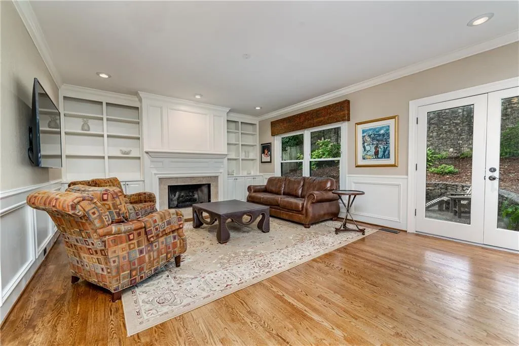115 Laurian Way, Atlanta, Georgia 30328, 4 Bedrooms Bedrooms, ,3 BathroomsBathrooms,Residential,Sold,115 Laurian Way,7061098