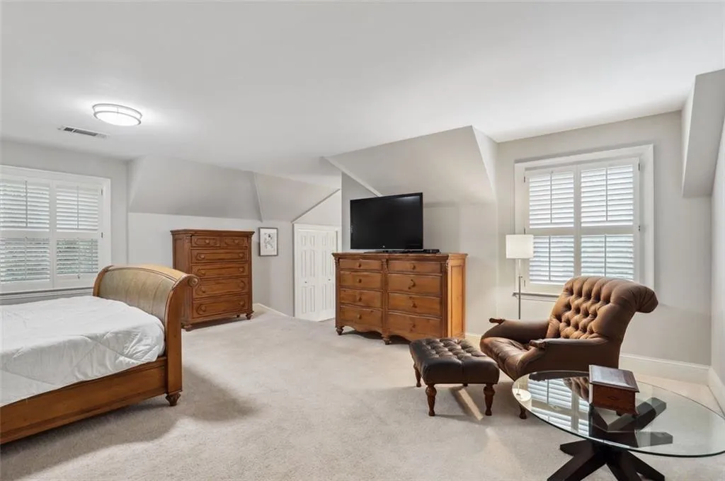115 Laurian Way, Atlanta, Georgia 30328, 4 Bedrooms Bedrooms, ,3 BathroomsBathrooms,Residential,Sold,115 Laurian Way,7061098