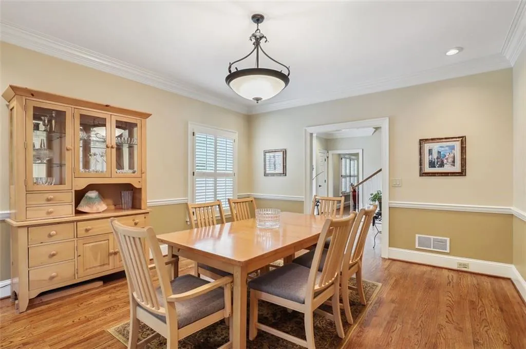 115 Laurian Way, Atlanta, Georgia 30328, 4 Bedrooms Bedrooms, ,3 BathroomsBathrooms,Residential,Sold,115 Laurian Way,7061098