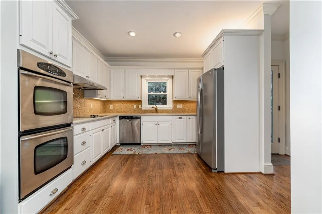 115 Laurian Way, Atlanta, Georgia 30328, 4 Bedrooms Bedrooms, ,3 BathroomsBathrooms,Residential,Sold,115 Laurian Way,7061098