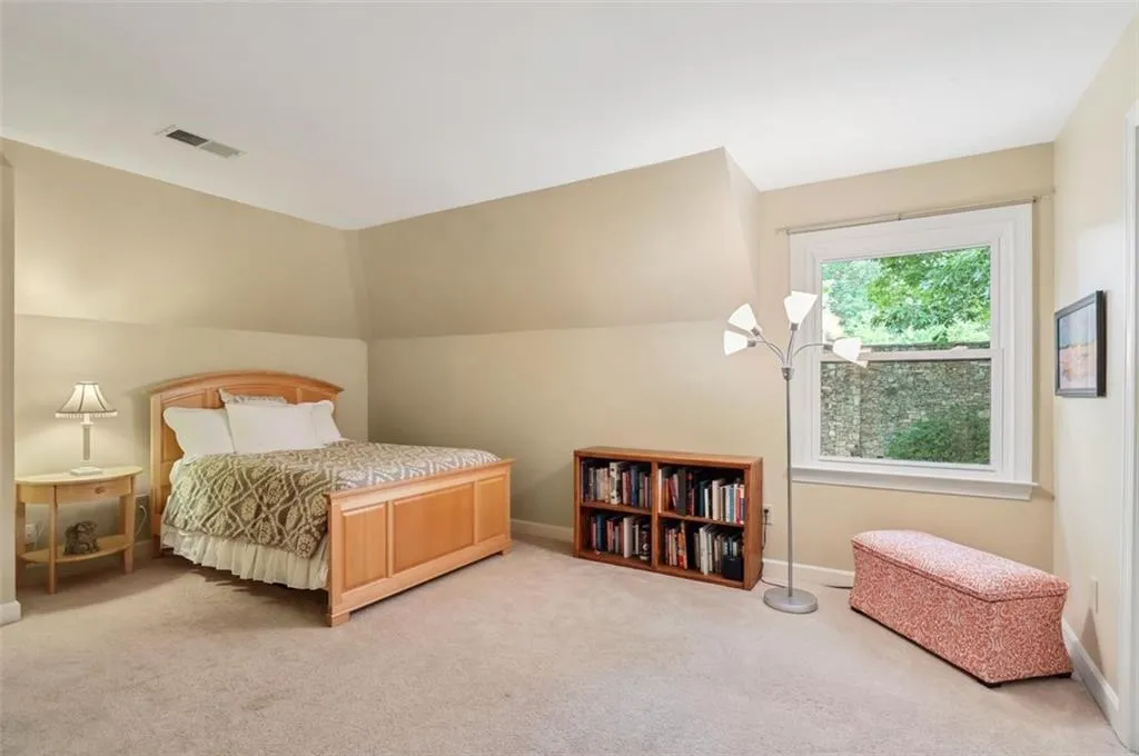 115 Laurian Way, Atlanta, Georgia 30328, 4 Bedrooms Bedrooms, ,3 BathroomsBathrooms,Residential,Sold,115 Laurian Way,7061098