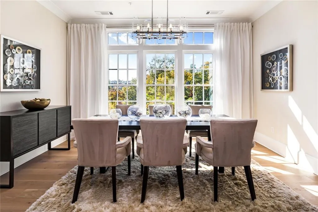 6611 Aria Boulevard Unit 122, Sandy Springs, Georgia 30328, 3 Bedrooms Bedrooms, ,4 BathroomsBathrooms,Residential,Sold,6611 Aria Boulevard Unit 122,6710580