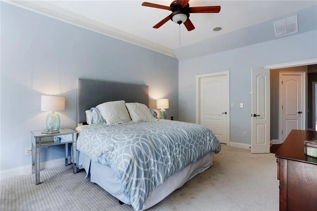 921 Persimmon Point Unit 921, Atlanta, Georgia 30328, 3 Bedrooms Bedrooms, ,3 BathroomsBathrooms,Residential,Sold,921 Persimmon Point Unit 921,5666214