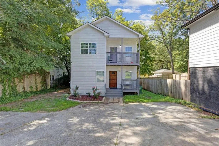 2142 M L King Jr Drive, Atlanta, Georgia 30310