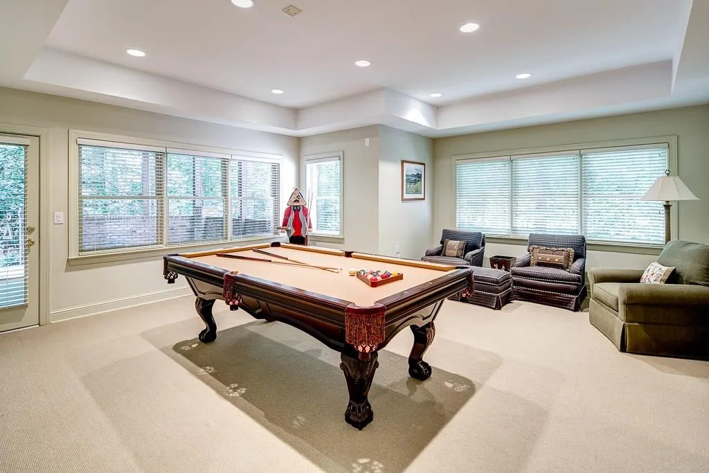 1640 Misty Oaks Drive, Atlanta, Georgia 30350, 6 Bedrooms Bedrooms, ,6 BathroomsBathrooms,Residential,Sold,1640 Misty Oaks Drive,5742526