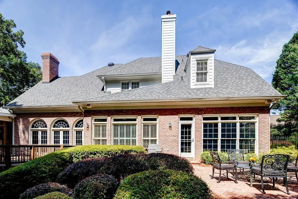 1640 Misty Oaks Drive, Atlanta, Georgia 30350, 6 Bedrooms Bedrooms, ,6 BathroomsBathrooms,Residential,Sold,1640 Misty Oaks Drive,5742526