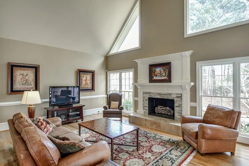 7695 Blandford Place, Sandy Springs, Georgia 30350, 6 Bedrooms Bedrooms, ,5 BathroomsBathrooms,Residential,Sold,7695 Blandford Place,5970606