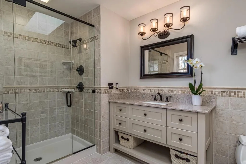 550 Spalding Drive, Sandy Springs, Georgia 30328, 4 Bedrooms Bedrooms, ,2 BathroomsBathrooms,Residential,Sold,550 Spalding Drive,6685445