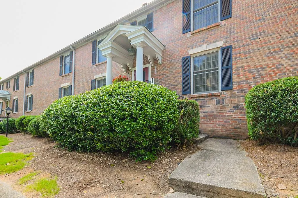 6700 Roswell Road Unit 31g, Sandy Springs, Georgia 30328, 2 Bedrooms Bedrooms, ,2 BathroomsBathrooms,Residential,Sold,6700 Roswell Road Unit 31g,6759306