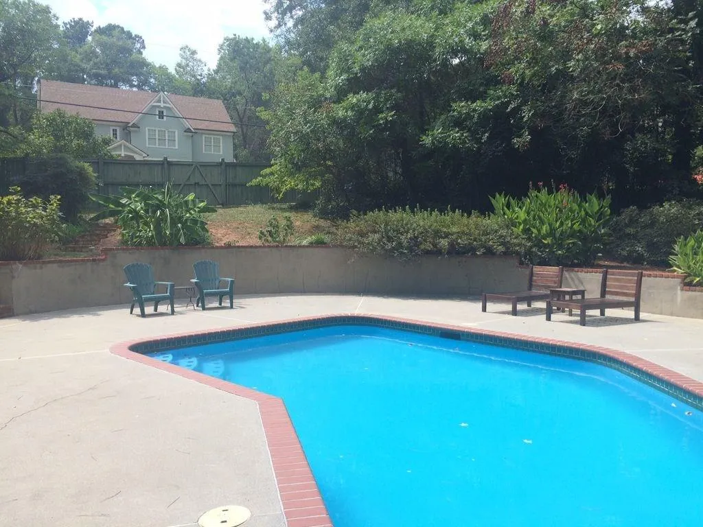 307 Underwood Drive, Sandy Springs, Georgia 30328, 3 Bedrooms Bedrooms, ,2 BathroomsBathrooms,Residential,Sold,307 Underwood Drive,5737030