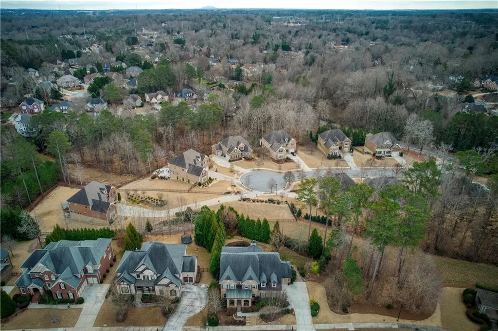 3923 Dahlwiny Court, Sandy Springs, Georgia 30350, 5 Bedrooms Bedrooms, ,5 BathroomsBathrooms,Residential,Sold,3923 Dahlwiny Court,7169569