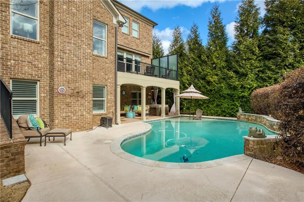 3923 Dahlwiny Court, Sandy Springs, Georgia 30350, 5 Bedrooms Bedrooms, ,5 BathroomsBathrooms,Residential,Sold,3923 Dahlwiny Court,7169569