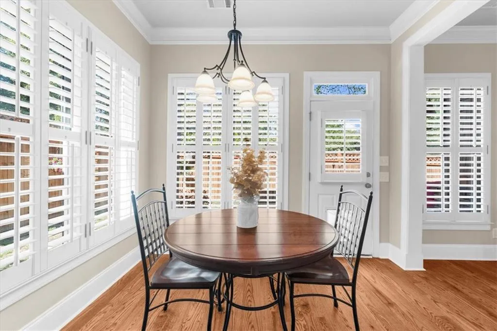 2582 N Thompson Road Ne, Atlanta, Georgia 30319, 5 Bedrooms Bedrooms, ,3 BathroomsBathrooms,Residential,For Sale,2582 N Thompson Road Ne,7665904