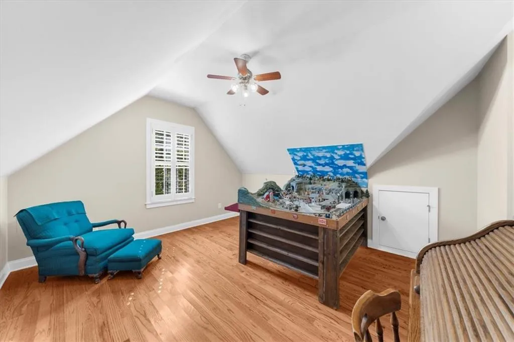 2582 N Thompson Road Ne, Atlanta, Georgia 30319, 5 Bedrooms Bedrooms, ,3 BathroomsBathrooms,Residential,For Sale,2582 N Thompson Road Ne,7665904