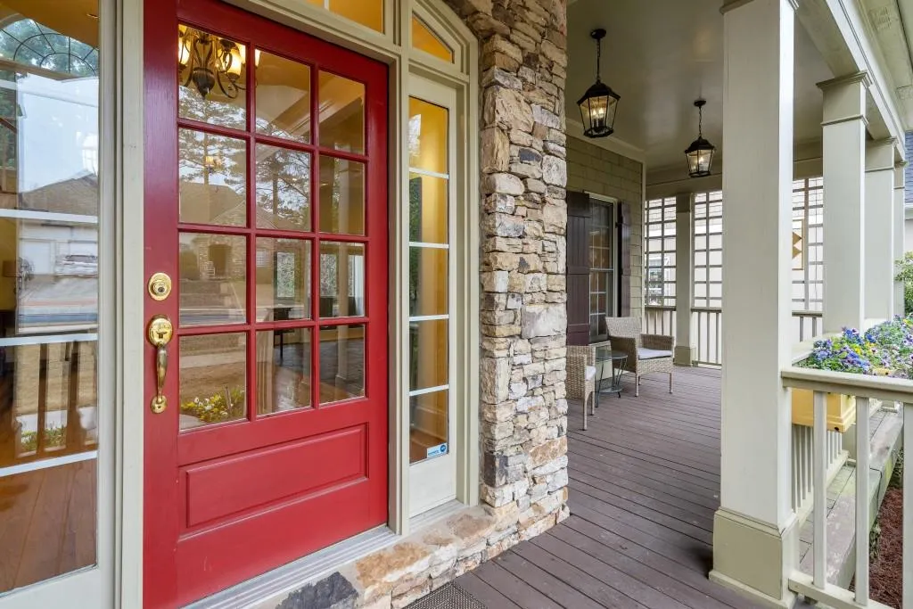 725 Hunting View Point, Atlanta, Georgia 30328, 4 Bedrooms Bedrooms, ,4 BathroomsBathrooms,Residential,Sold,725 Hunting View Point,6698434