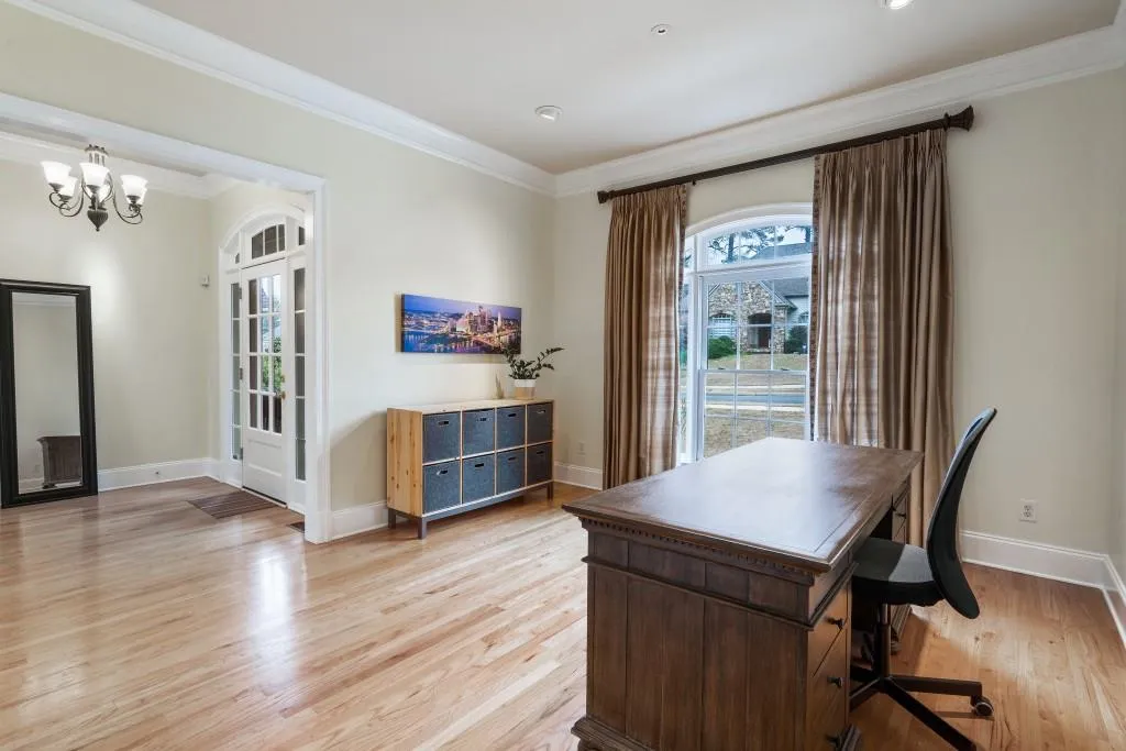 725 Hunting View Point, Atlanta, Georgia 30328, 4 Bedrooms Bedrooms, ,4 BathroomsBathrooms,Residential,Sold,725 Hunting View Point,6698434