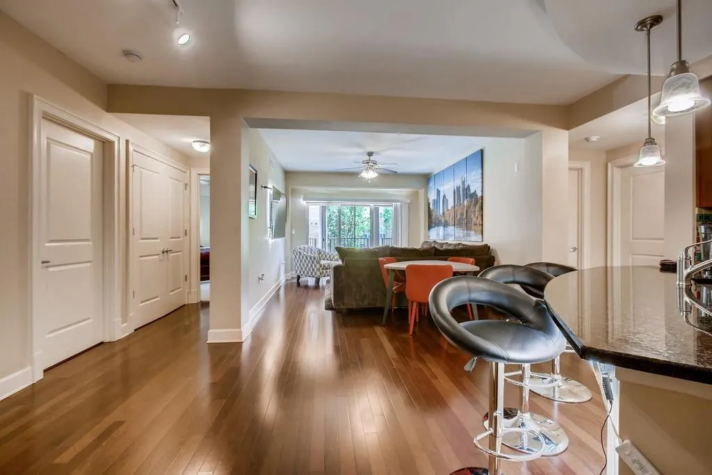 200 River Vista Drive Unit 231, Atlanta, Georgia 30339, 2 Bedrooms Bedrooms, ,2 BathroomsBathrooms,Residential,Sold,200 River Vista Drive Unit 231,6535669