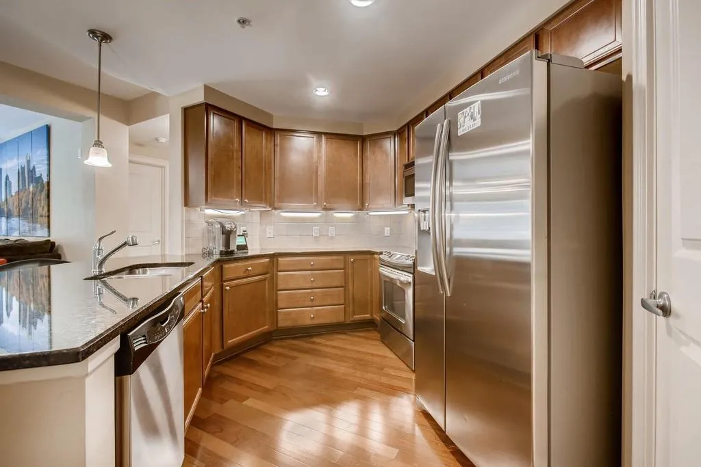 200 River Vista Drive Unit 231, Atlanta, Georgia 30339, 2 Bedrooms Bedrooms, ,2 BathroomsBathrooms,Residential,Sold,200 River Vista Drive Unit 231,6535669