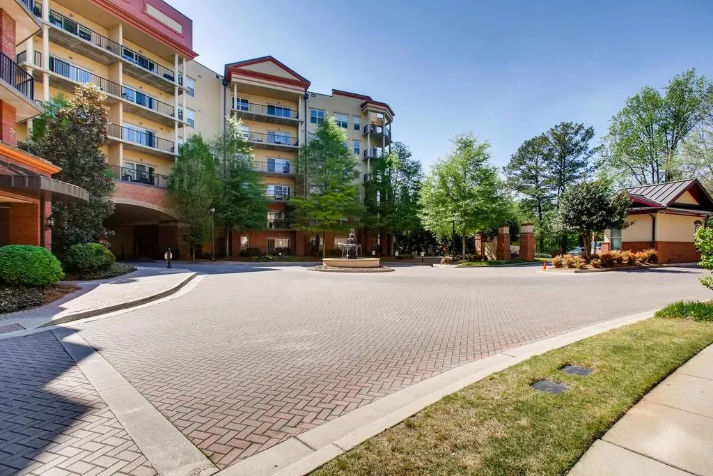 200 River Vista Drive Unit 231, Atlanta, Georgia 30339, 2 Bedrooms Bedrooms, ,2 BathroomsBathrooms,Residential,Sold,200 River Vista Drive Unit 231,6535669