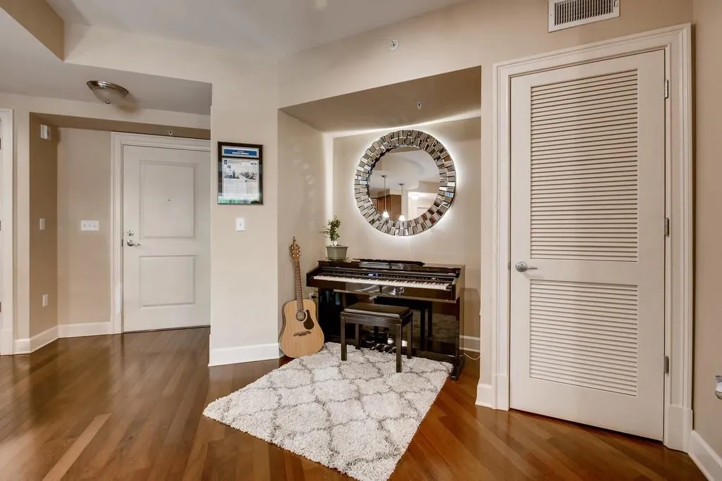 200 River Vista Drive Unit 231, Atlanta, Georgia 30339, 2 Bedrooms Bedrooms, ,2 BathroomsBathrooms,Residential,Sold,200 River Vista Drive Unit 231,6535669