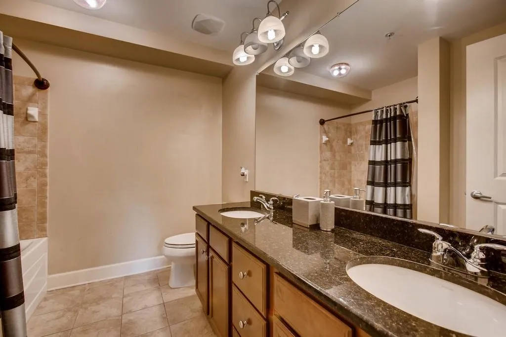 200 River Vista Drive Unit 231, Atlanta, Georgia 30339, 2 Bedrooms Bedrooms, ,2 BathroomsBathrooms,Residential,Sold,200 River Vista Drive Unit 231,6535669