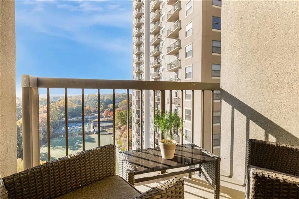 795 Hammond Drive Unit 1809, Atlanta, Georgia 30328, 1 Bedroom Bedrooms, ,1 BathroomBathrooms,Residential,For Sale,795 Hammond Drive Unit 1809,7680697