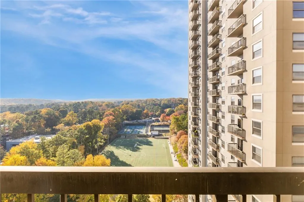 795 Hammond Drive Unit 1809, Atlanta, Georgia 30328, 1 Bedroom Bedrooms, ,1 BathroomBathrooms,Residential,For Sale,795 Hammond Drive Unit 1809,7680697
