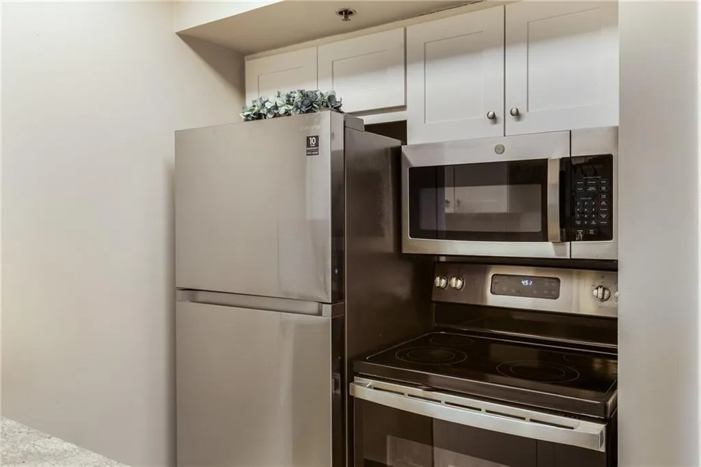 795 Hammond Drive Unit 1809, Atlanta, Georgia 30328, 1 Bedroom Bedrooms, ,1 BathroomBathrooms,Residential,For Sale,795 Hammond Drive Unit 1809,7680697