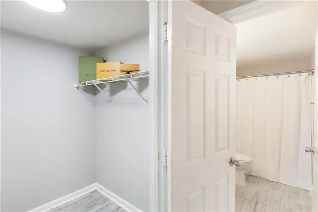 795 Hammond Drive Unit 1809, Atlanta, Georgia 30328, 1 Bedroom Bedrooms, ,1 BathroomBathrooms,Residential,For Sale,795 Hammond Drive Unit 1809,7680697