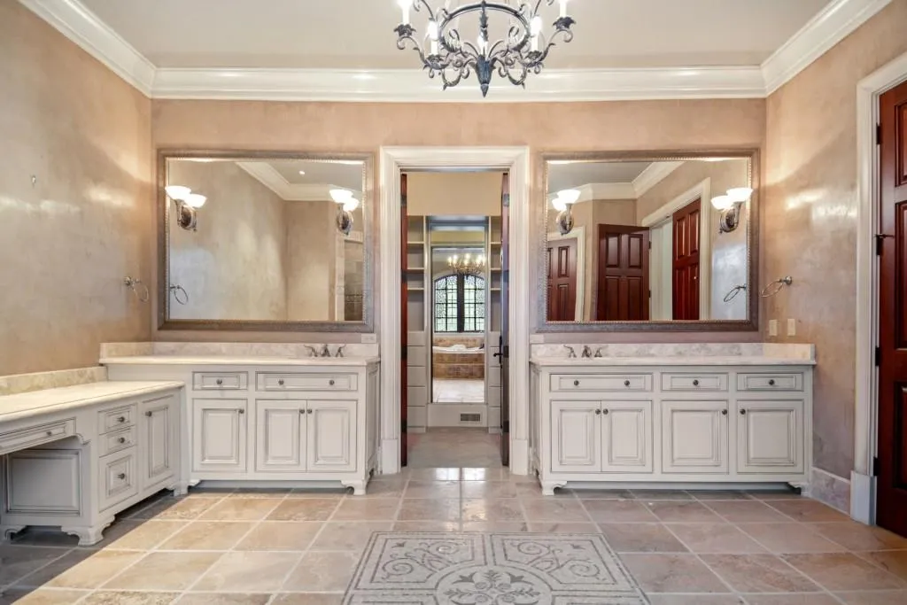 203 Saint Nicholas Circle Nw, Atlanta, Georgia 30327, 6 Bedrooms Bedrooms, ,7 BathroomsBathrooms,Residential,Sold,203 Saint Nicholas Circle Nw,6796023