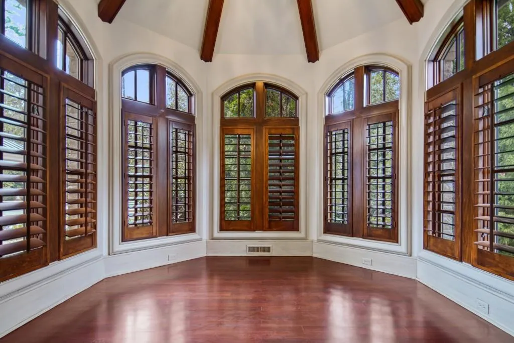 203 Saint Nicholas Circle Nw, Atlanta, Georgia 30327, 6 Bedrooms Bedrooms, ,7 BathroomsBathrooms,Residential,Sold,203 Saint Nicholas Circle Nw,6796023