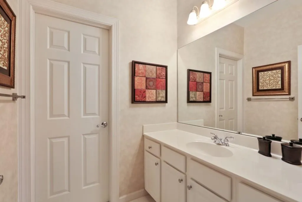 545 Woodmoore Court, Sandy Springs, Georgia 30342, 6 Bedrooms Bedrooms, ,4 BathroomsBathrooms,Residential,Sold,545 Woodmoore Court,6092830