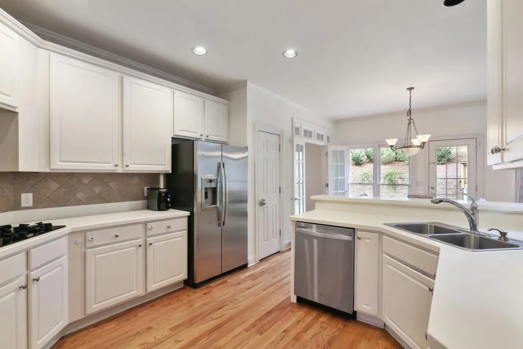 545 Woodmoore Court, Sandy Springs, Georgia 30342, 6 Bedrooms Bedrooms, ,4 BathroomsBathrooms,Residential,Sold,545 Woodmoore Court,6092830