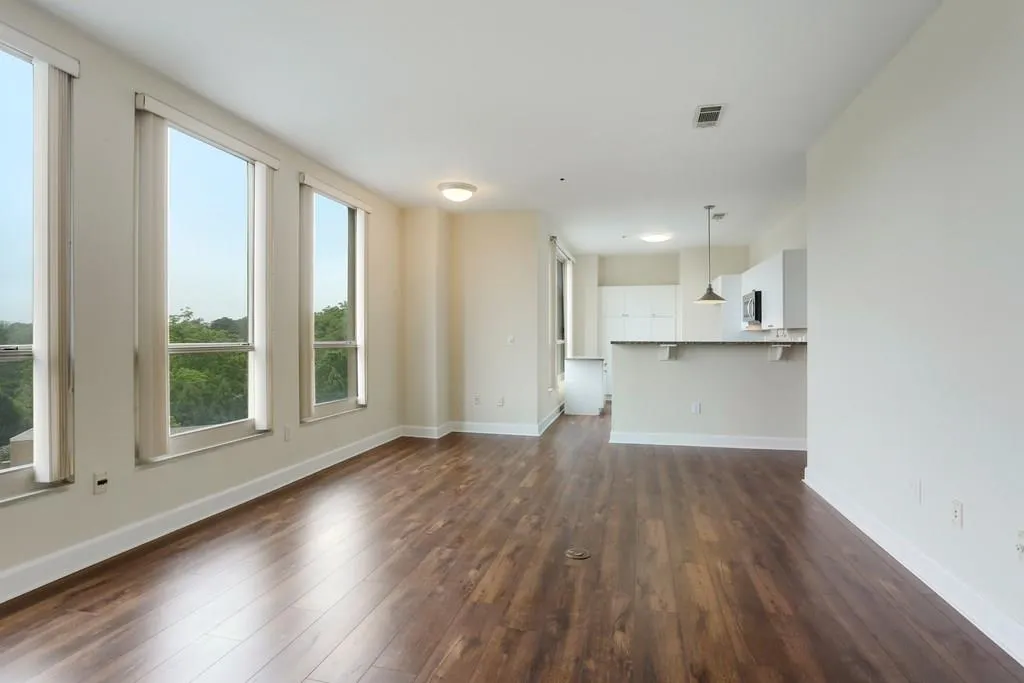 2626 Peachtree Road Nw Unit 703, Atlanta, Georgia 30305, 2 Bedrooms Bedrooms, ,2 BathroomsBathrooms,Residential,Sold,2626 Peachtree Road Nw Unit 703,6015066