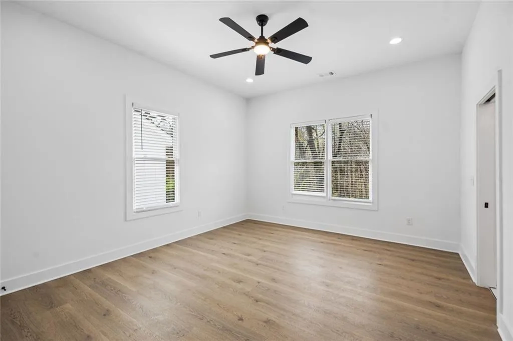 2438 2nd Street Nw, Atlanta, Georgia 30318, 5 Bedrooms Bedrooms, 0 ,5 BathroomsBathrooms,Residential,For Sale,2438 2nd Street Nw,7738435