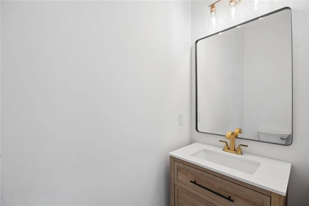 2438 2nd Street Nw, Atlanta, Georgia 30318, 5 Bedrooms Bedrooms, 0 ,5 BathroomsBathrooms,Residential,For Sale,2438 2nd Street Nw,7738435