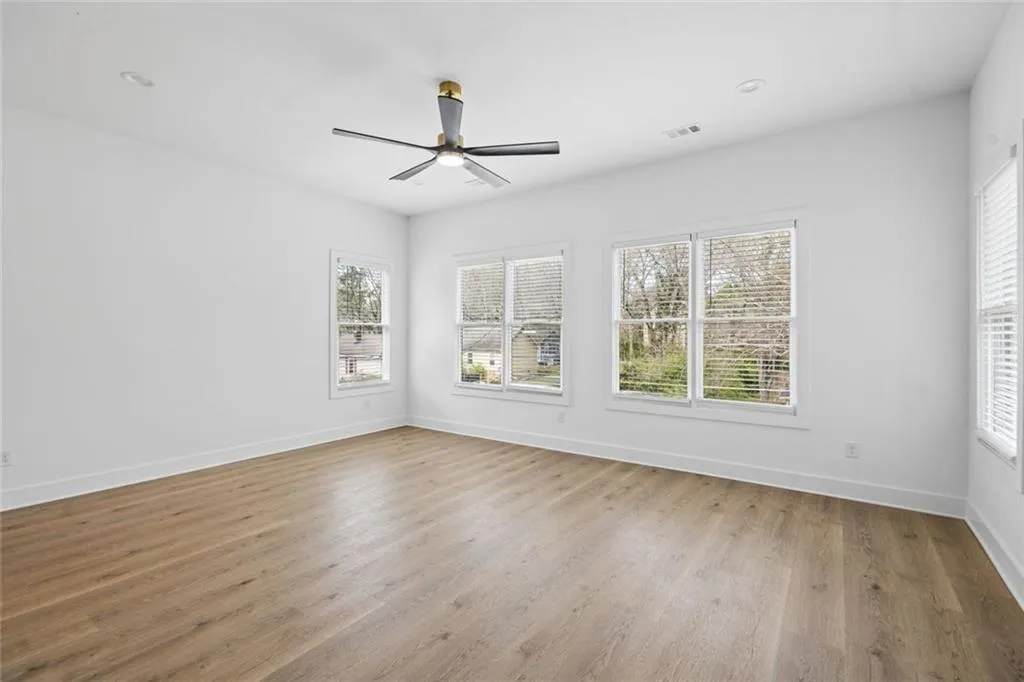 2438 2nd Street Nw, Atlanta, Georgia 30318, 5 Bedrooms Bedrooms, 0 ,5 BathroomsBathrooms,Residential,For Sale,2438 2nd Street Nw,7738435