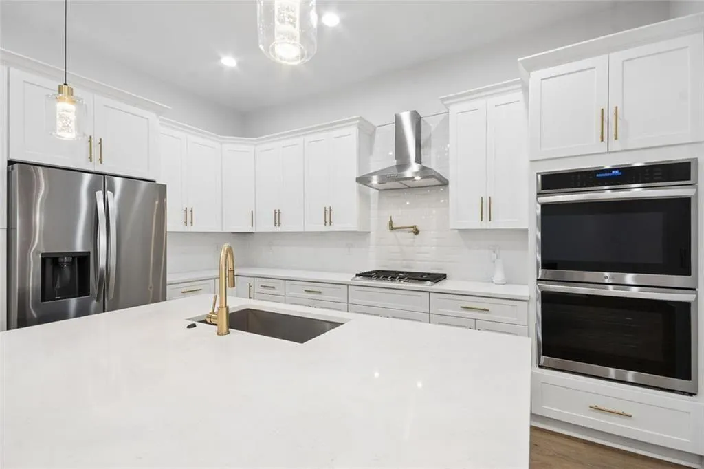 2438 2nd Street Nw, Atlanta, Georgia 30318, 5 Bedrooms Bedrooms, 0 ,5 BathroomsBathrooms,Residential,For Sale,2438 2nd Street Nw,7738435