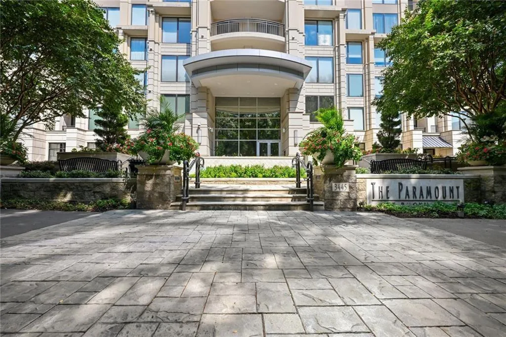 3445 Stratford Road Unit 1501, Atlanta, Georgia 30326, 2 Bedrooms Bedrooms, ,2 BathroomsBathrooms,Residential,For Sale,3445 Stratford Road Unit 1501,7618785