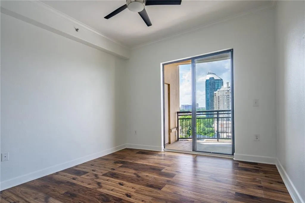 2nd Bedroom with access to patio
