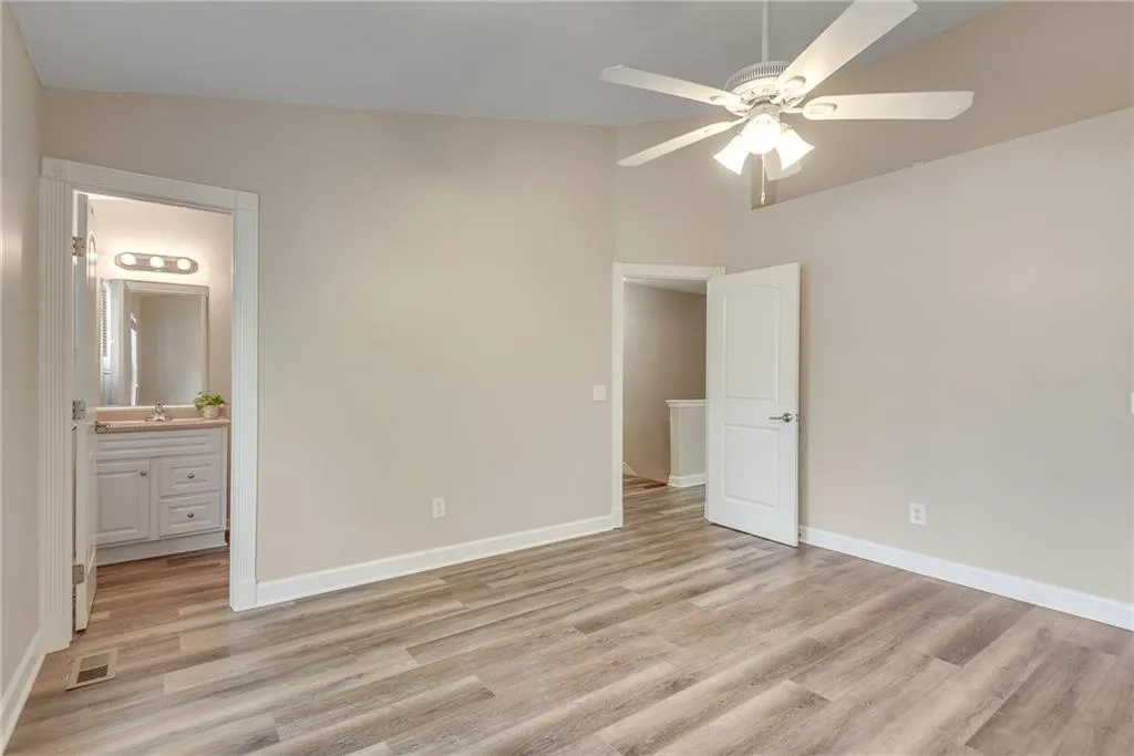 2306 Queen Anne Court, Atlanta, Georgia 30350, 2 Bedrooms Bedrooms, ,2 BathroomsBathrooms,Residential,Sold,2306 Queen Anne Court,7550551 2306 Queen Anne Court, Atlanta, Georgia 30350, 2 Bedrooms Bedrooms, ,2 BathroomsBathrooms,Residential,Sold,2306 Queen Anne Court,7550551