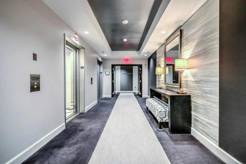 325 E Paces Ferry Road Ne Unit 2101, Atlanta, Georgia 30305, 2 Bedrooms Bedrooms, ,2 BathroomsBathrooms,Residential,Sold,325 E Paces Ferry Road Ne Unit 2101,6089588