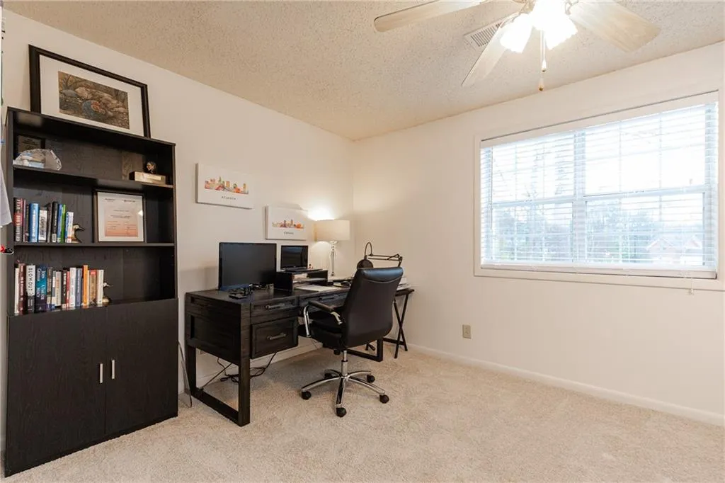 6900 Roswell Road Unit F6, Atlanta, Georgia 30328, 2 Bedrooms Bedrooms, ,2 BathroomsBathrooms,Residential,Sold,6900 Roswell Road Unit F6,6826679