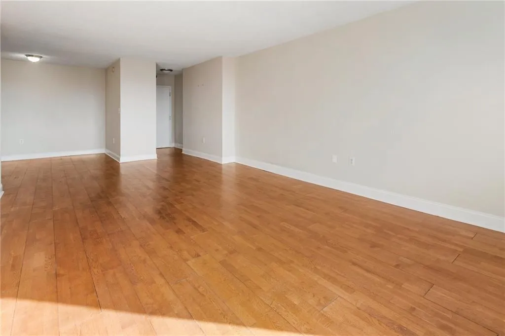 2479 Peachtree Road Ne Unit 605, Atlanta, Georgia 30305, 1 Bedroom Bedrooms, ,1 BathroomBathrooms,Residential,Sold,2479 Peachtree Road Ne Unit 605,7590714
