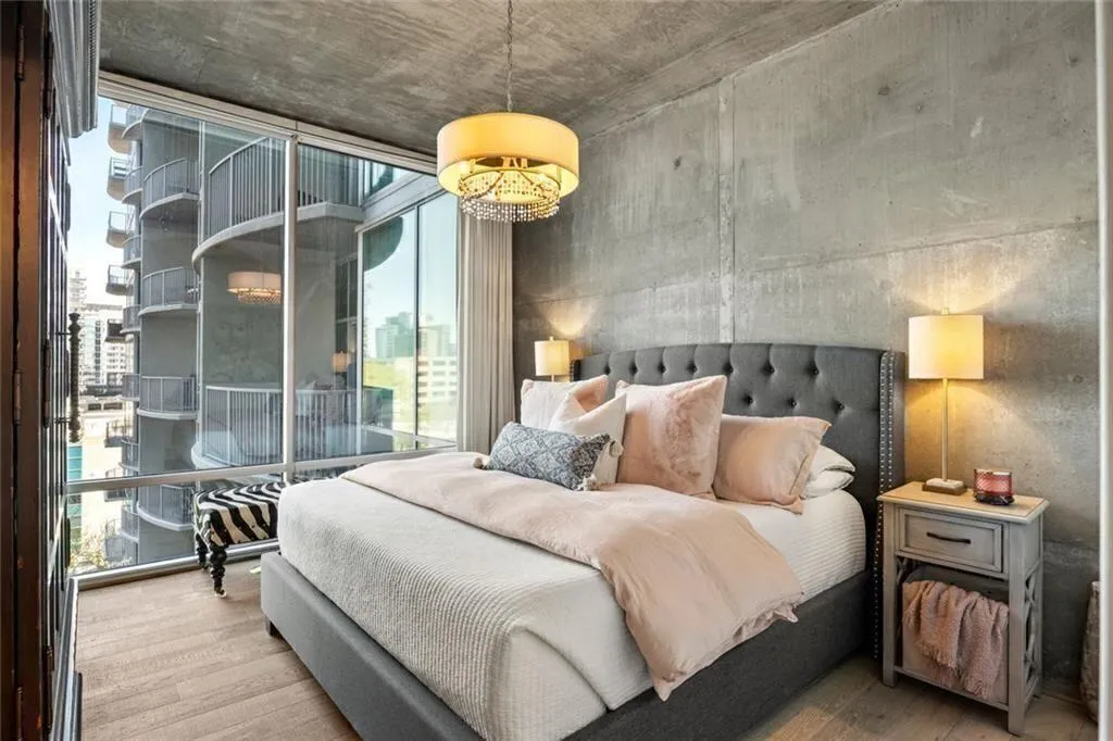 923 Peachtree Street Ne Unit 939, Atlanta, Georgia 30309, 1 Bedroom Bedrooms, ,1 BathroomBathrooms,Residential,For Sale,923 Peachtree Street Ne Unit 939,7669157