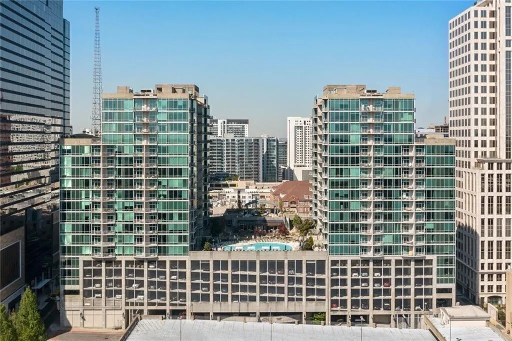 923 Peachtree Street Ne Unit 939, Atlanta, Georgia 30309, 1 Bedroom Bedrooms, ,1 BathroomBathrooms,Residential,For Sale,923 Peachtree Street Ne Unit 939,7669157