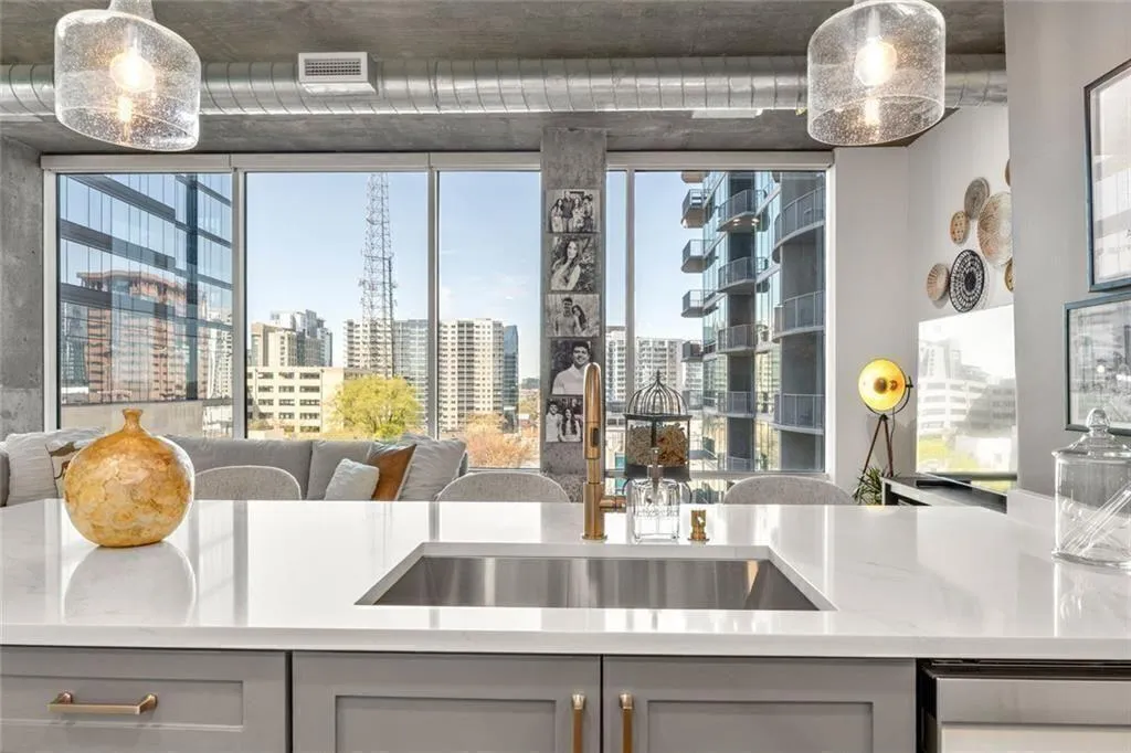 923 Peachtree Street Ne Unit 939, Atlanta, Georgia 30309, 1 Bedroom Bedrooms, ,1 BathroomBathrooms,Residential,For Sale,923 Peachtree Street Ne Unit 939,7669157